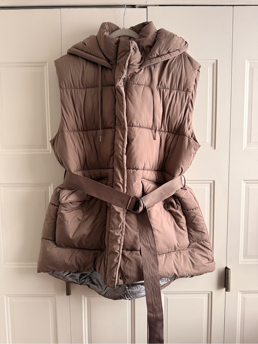 Zella Hooded Quilted Belted Puffer Vest - Taupe Size XL Winter Fall Outerwear